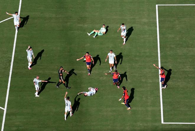 加时进球被判无效，FIFA解释梅里诺此前对奥塔门迪犯规